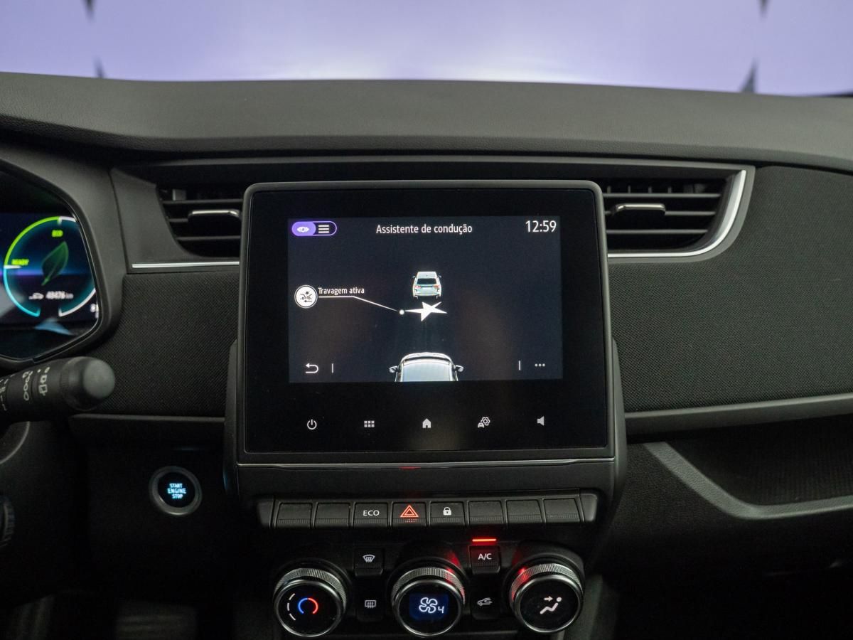 renault-zoe-2023-eletrico-500cc