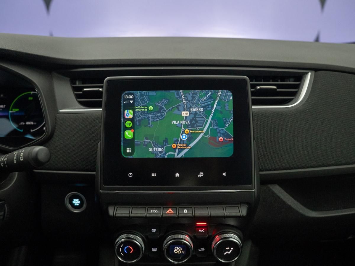 renault-zoe-2023-eletrico-500cc