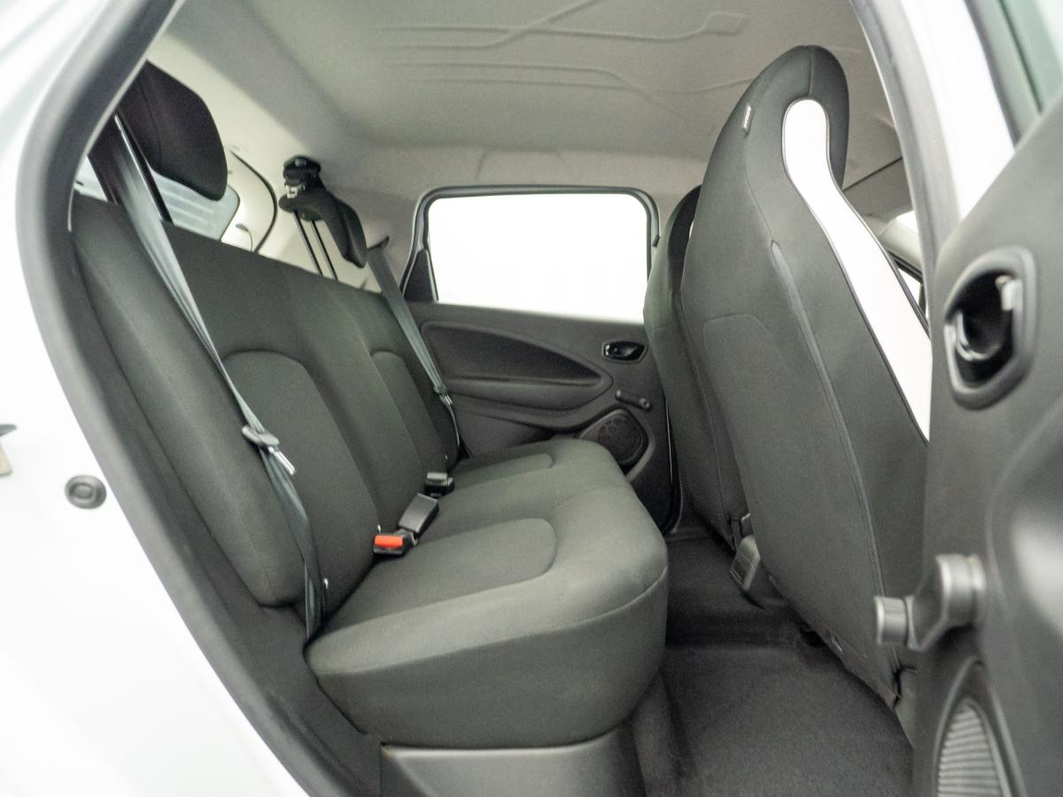 renault-zoe-2023-eletrico-500cc