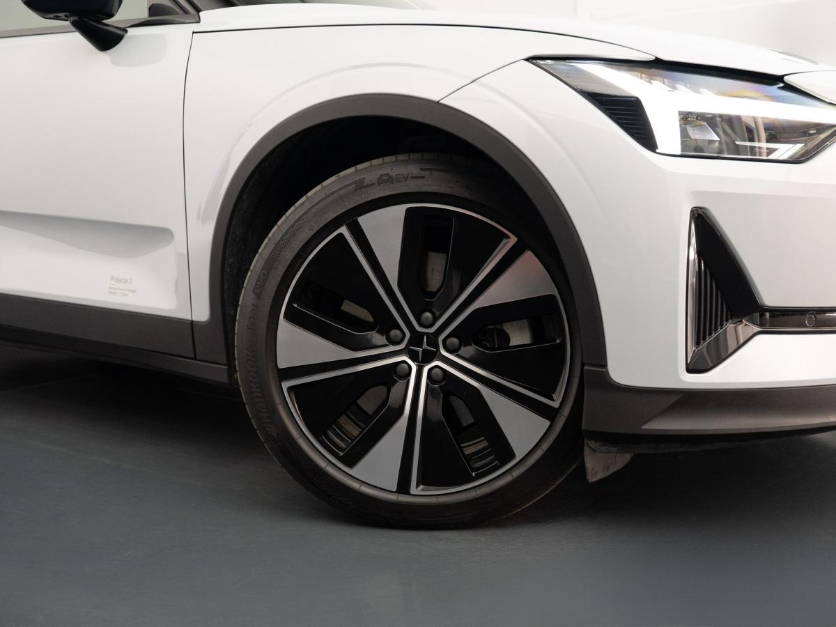 polestar-2-2022-eletrico-0cc