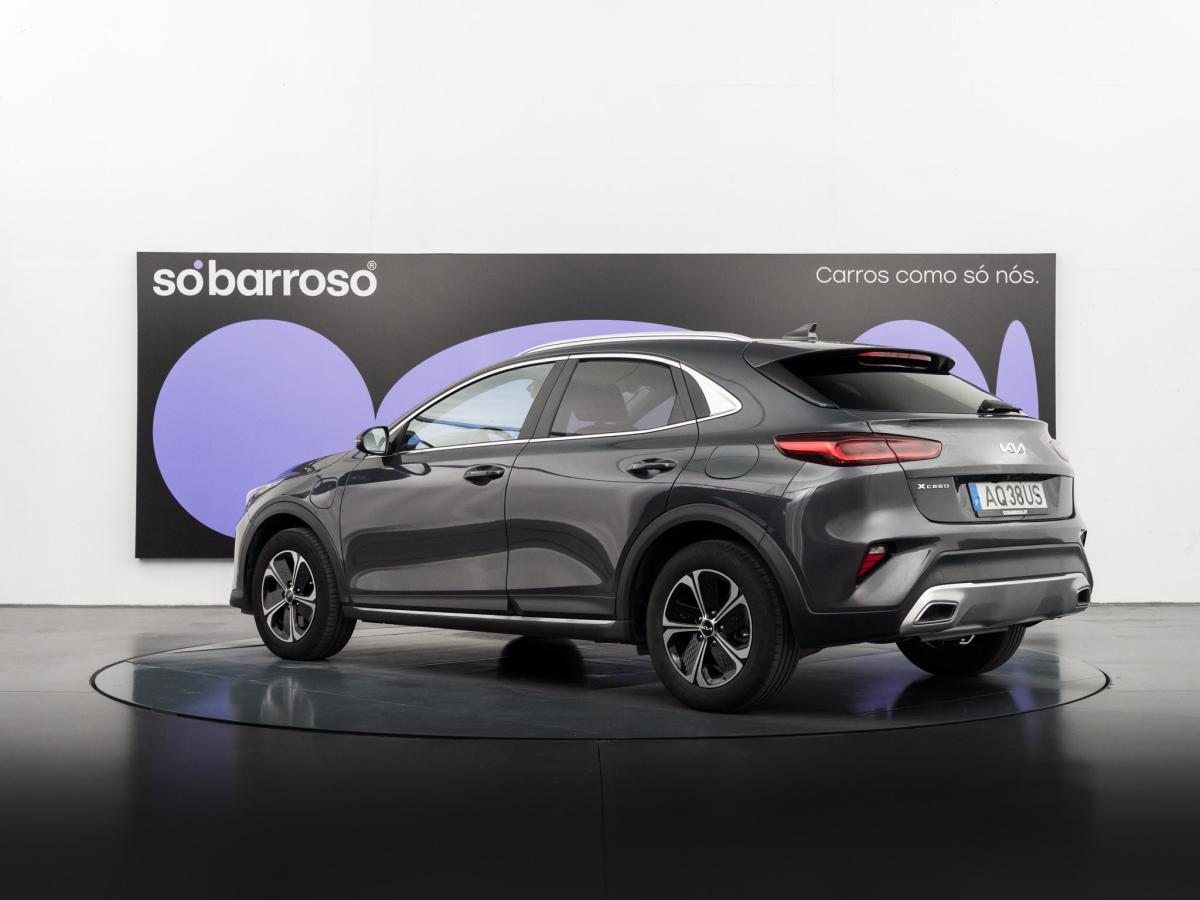 kia-xceed-2022-hibrido-a-gasolina-1580cc