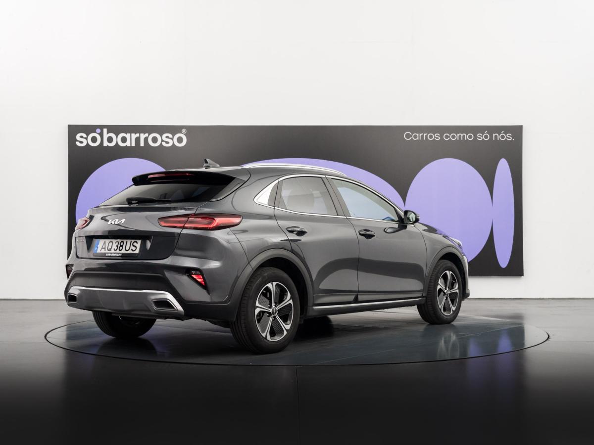 kia-xceed-2022-hibrido-a-gasolina-1580cc