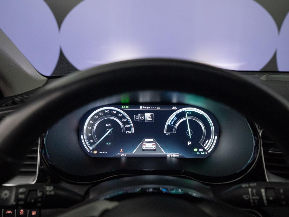 kia-xceed-2022-hibrido-a-gasolina-1580cc