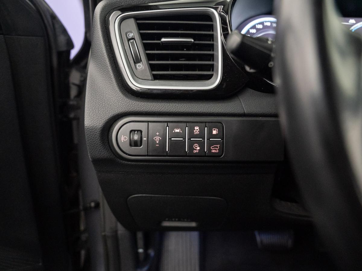 kia-xceed-2022-hibrido-a-gasolina-1580cc
