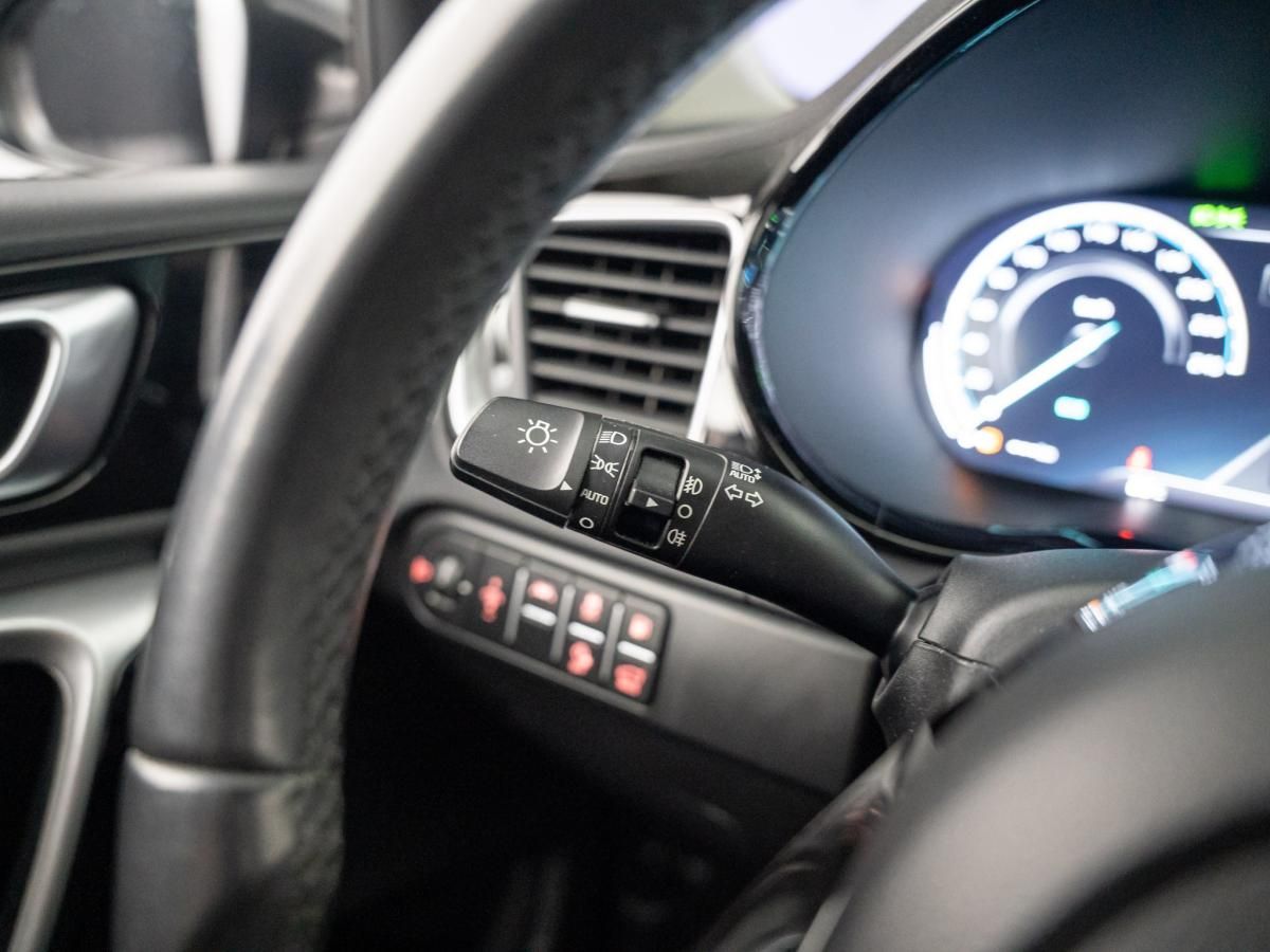kia-xceed-2022-hibrido-a-gasolina-1580cc