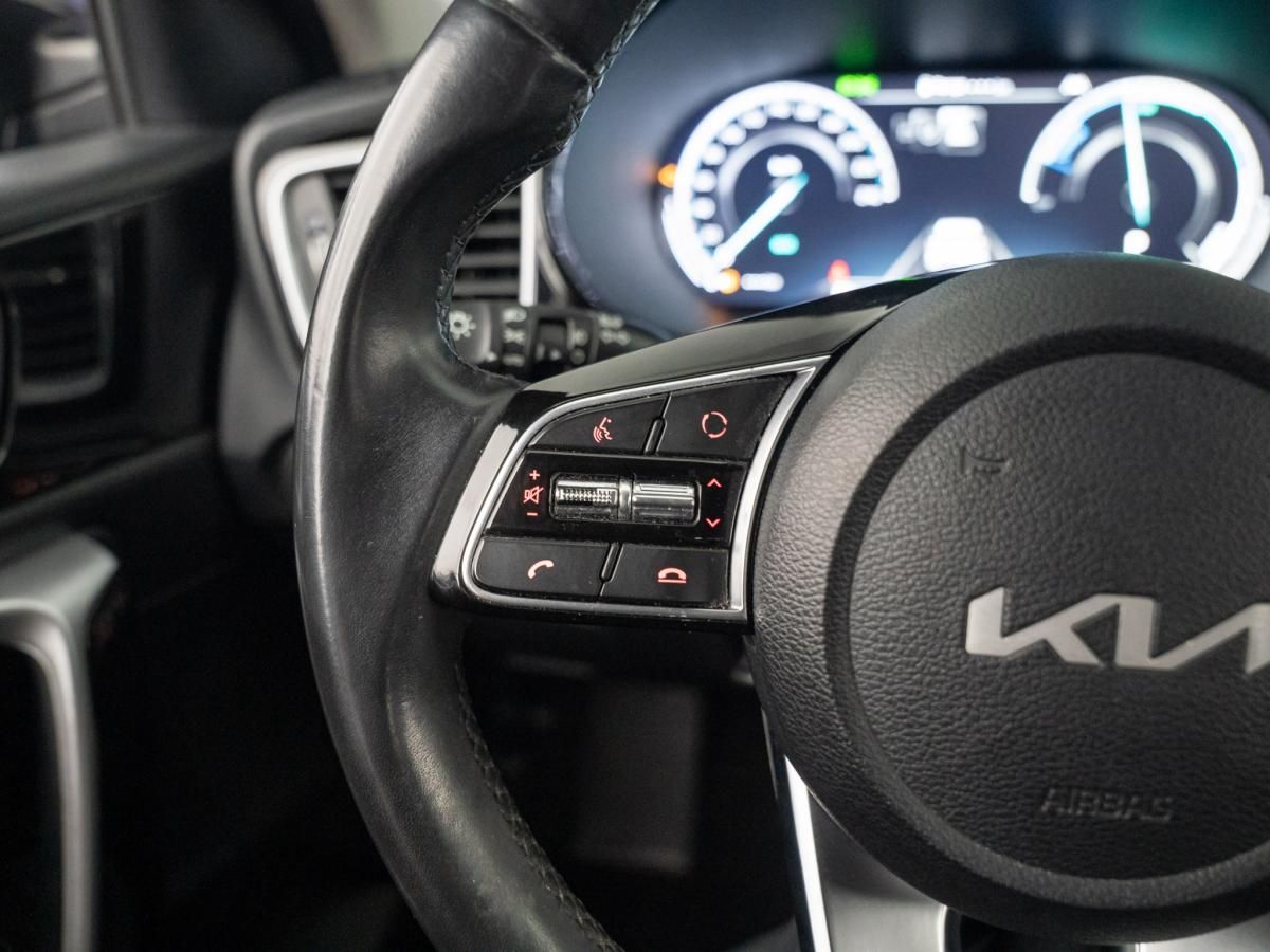 kia-xceed-2022-hibrido-a-gasolina-1580cc