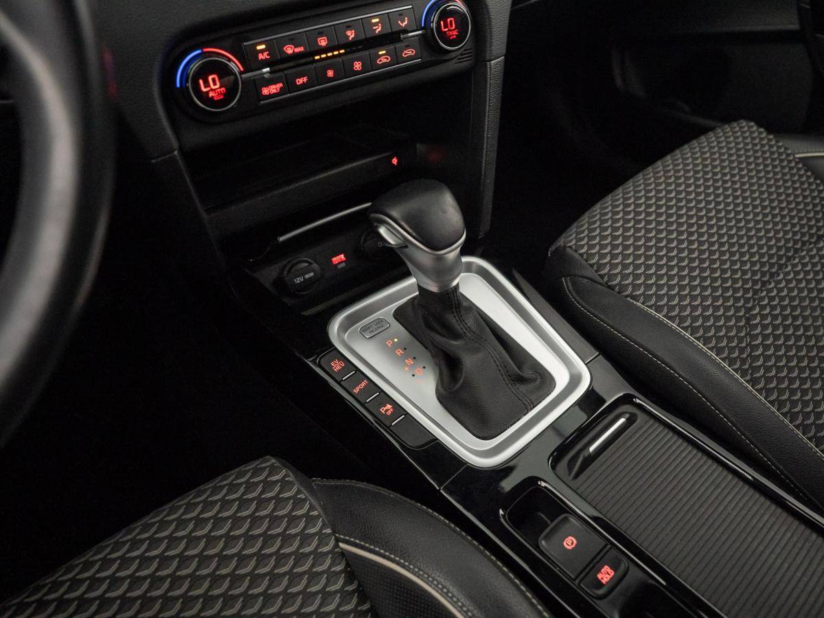 kia-xceed-2022-hibrido-a-gasolina-1580cc