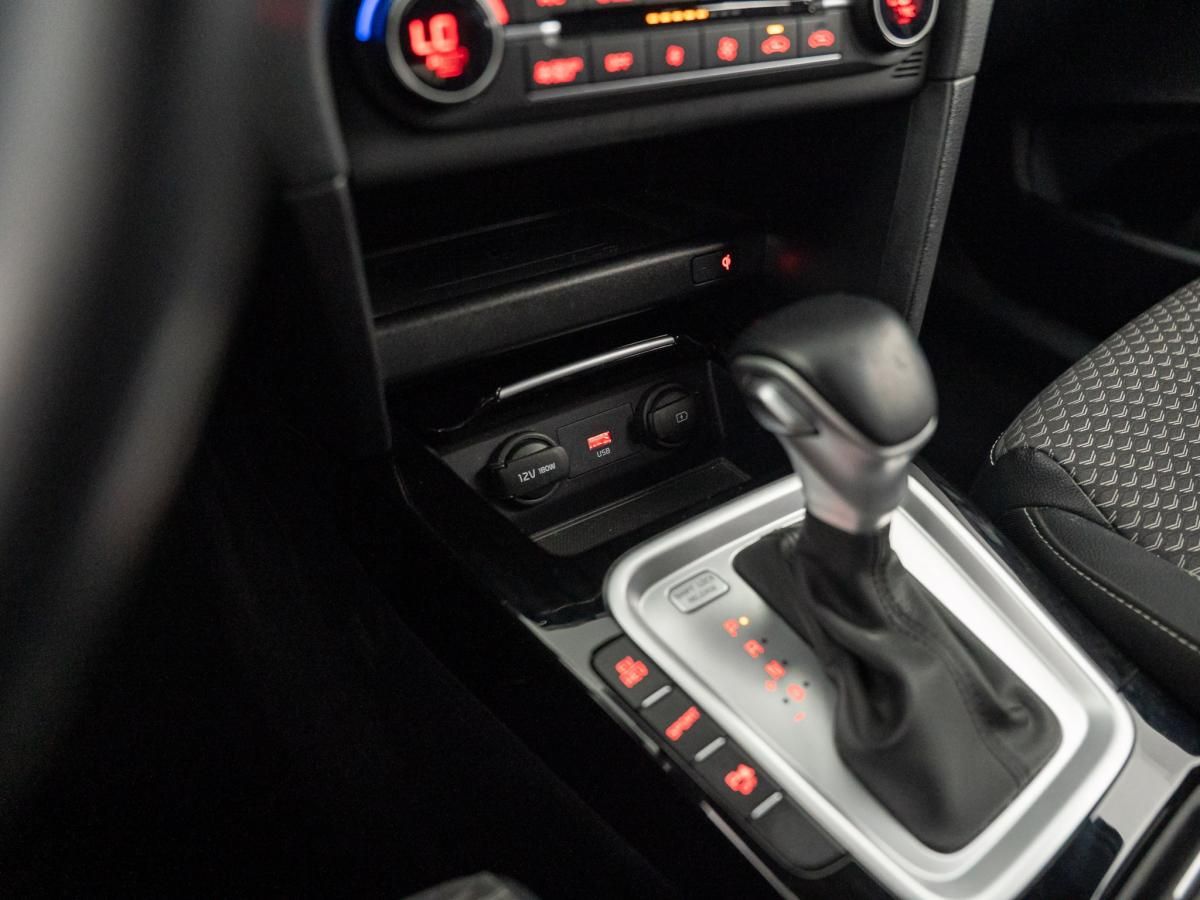 kia-xceed-2022-hibrido-a-gasolina-1580cc