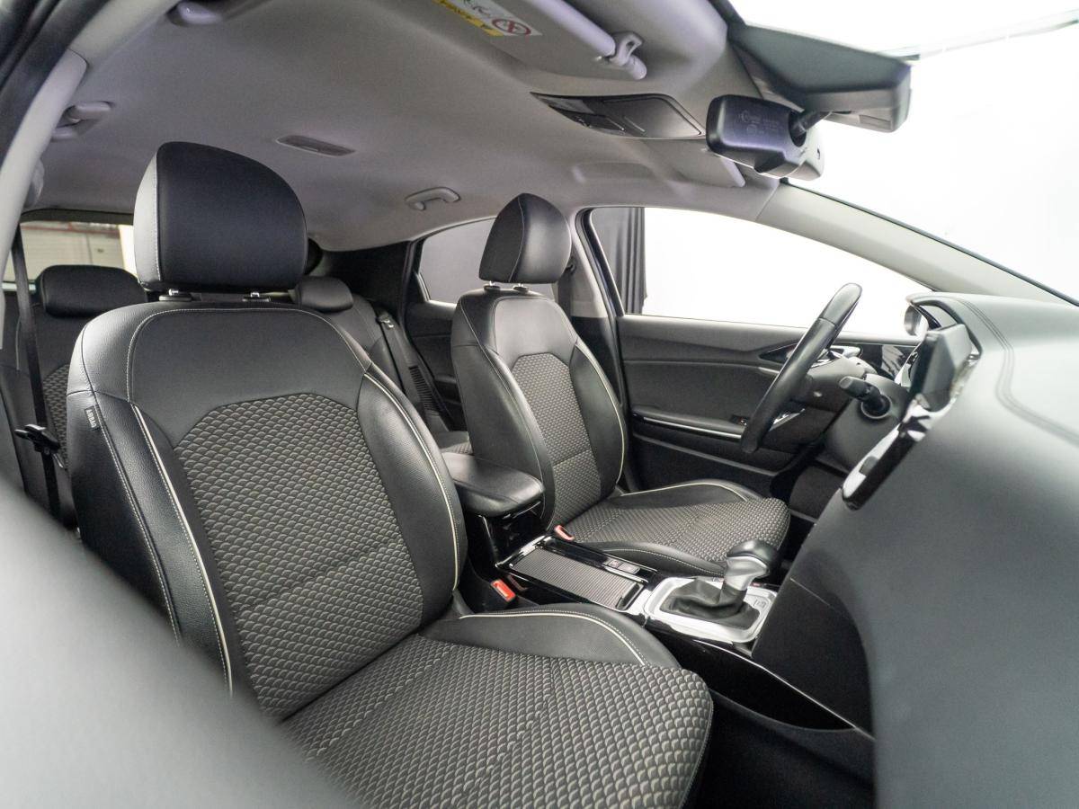 kia-xceed-2022-hibrido-a-gasolina-1580cc