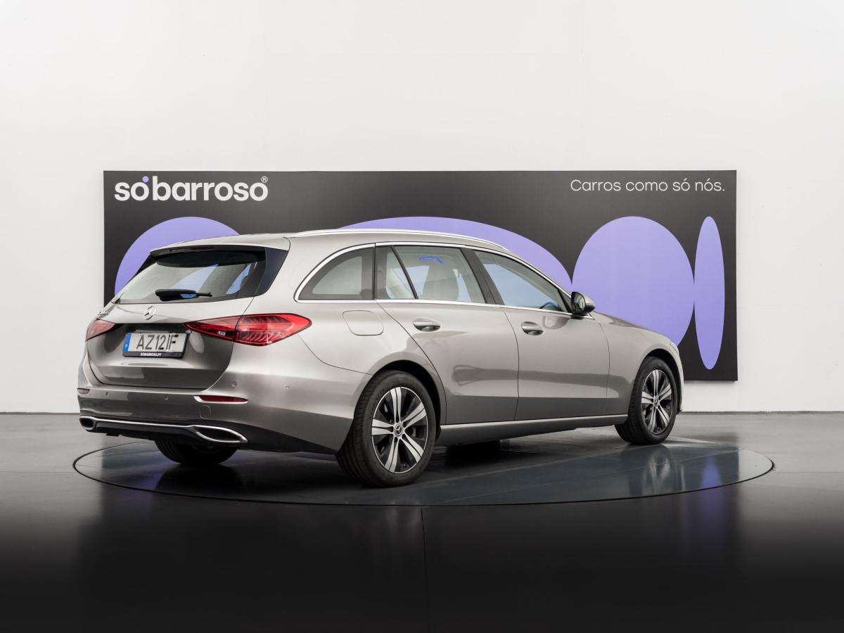 mercedes-benz-classe-c-2023-hibrido-a-gasolina-1999cc