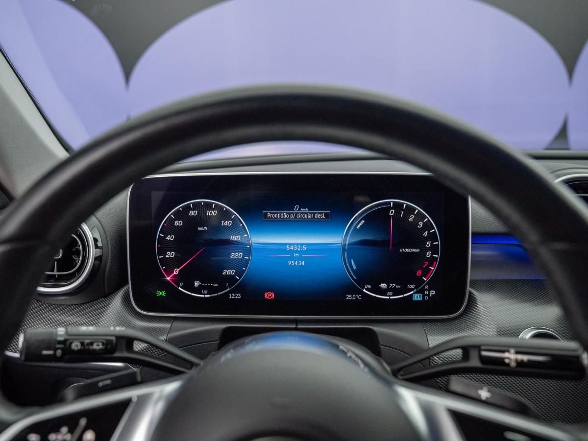 mercedes-benz-classe-c-2023-hibrido-a-gasolina-1999cc