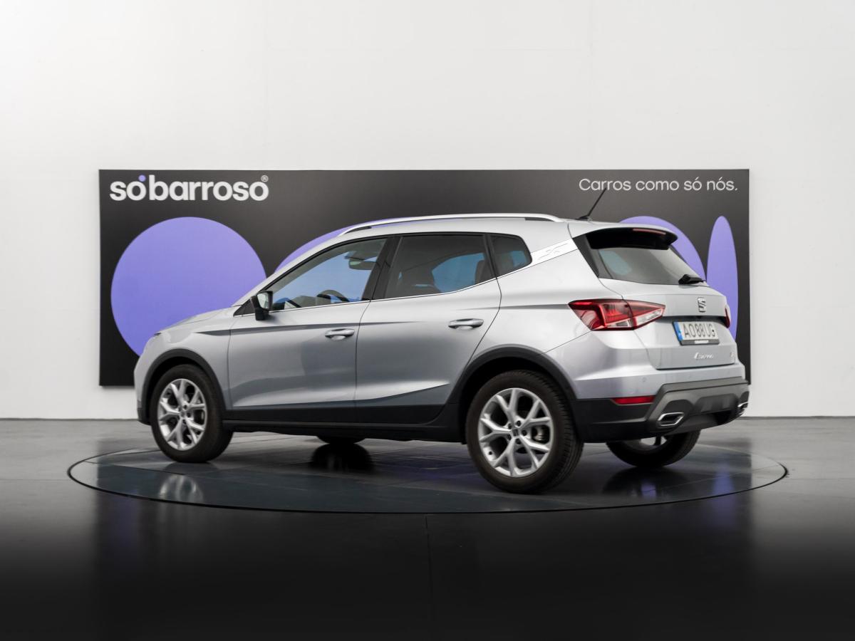 seat-arona-2022-gasolina-999cc