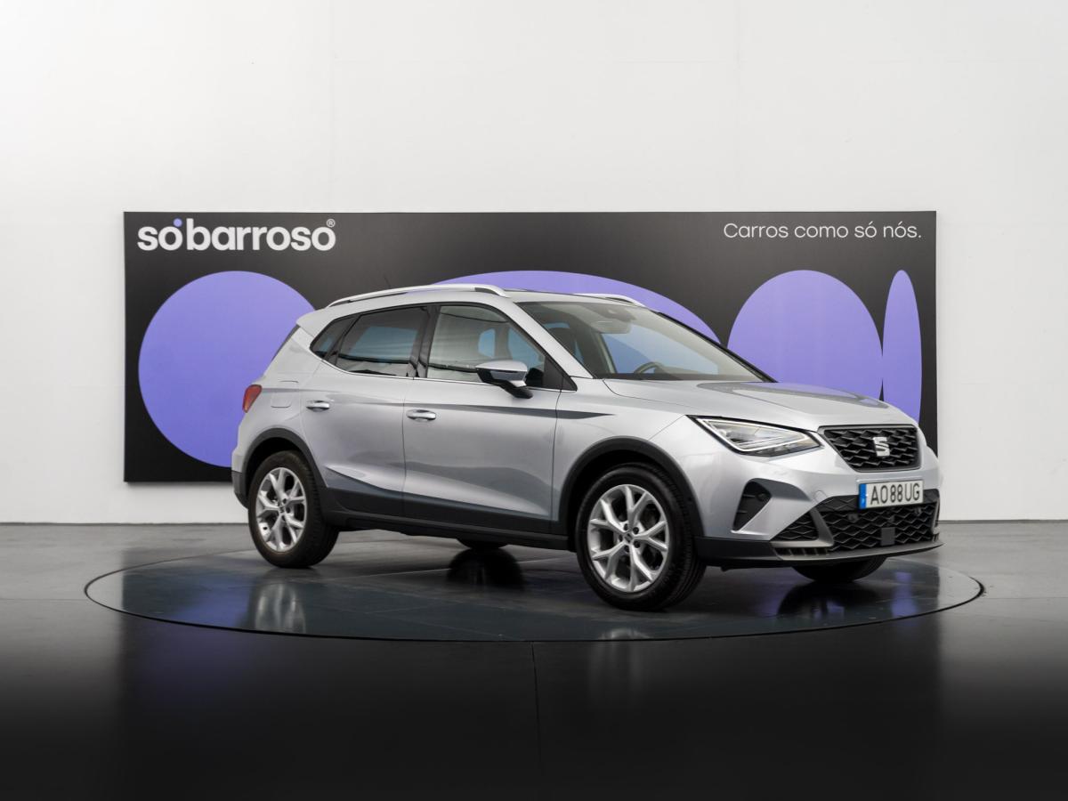 seat-arona-2022-gasolina-999cc