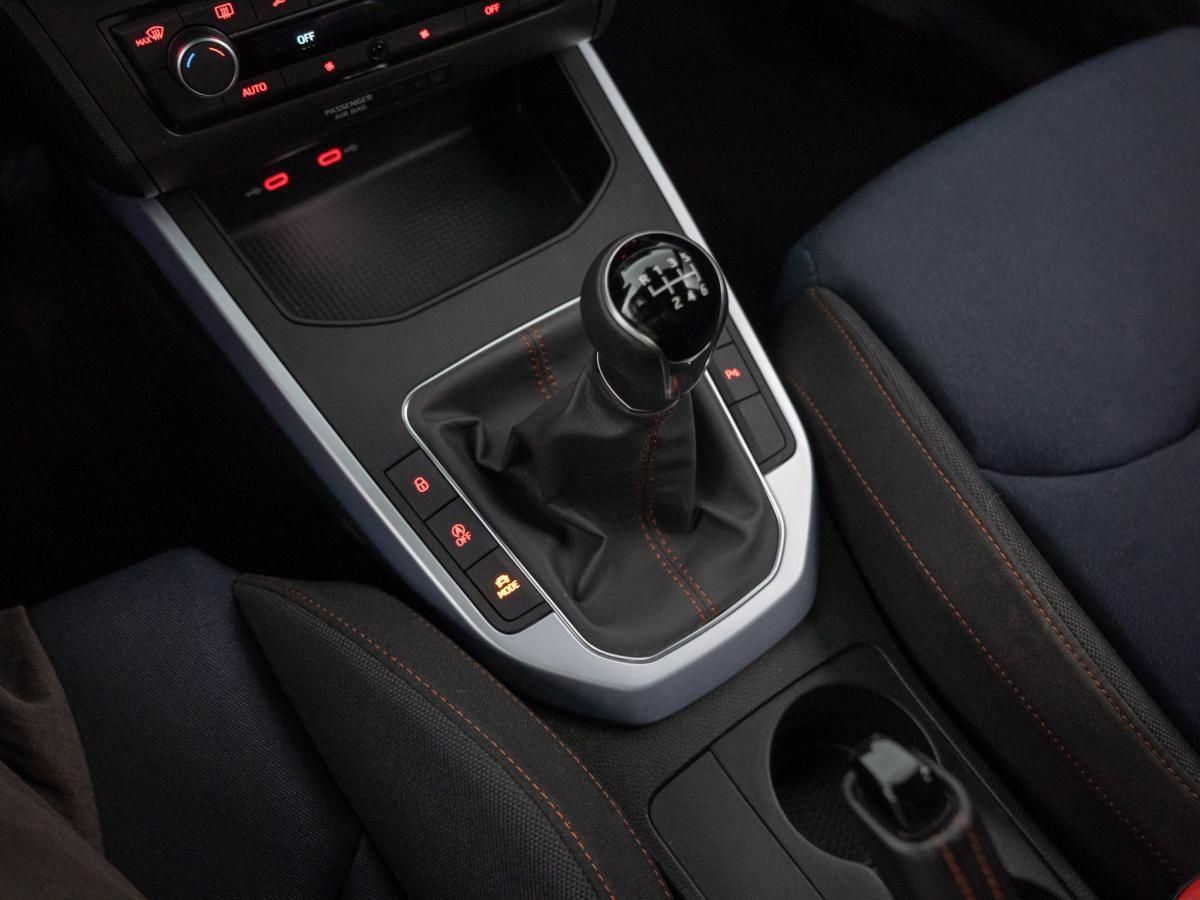 seat-arona-2022-gasolina-999cc