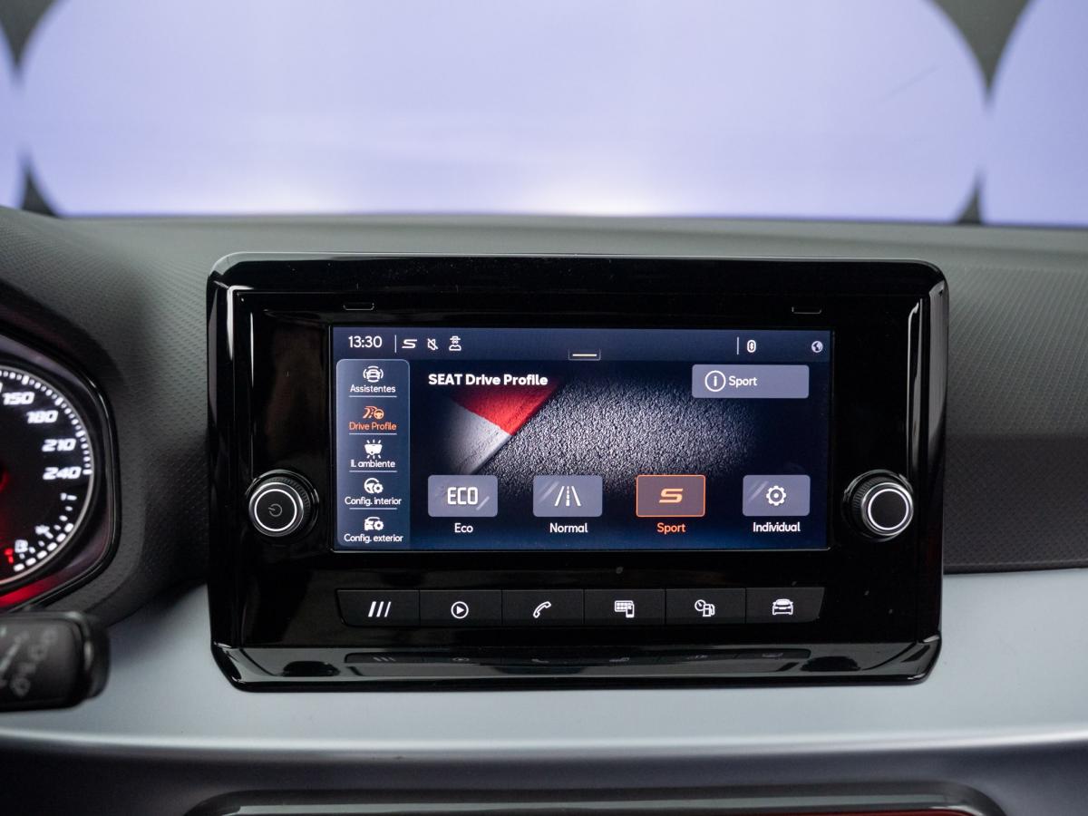seat-arona-2022-gasolina-999cc