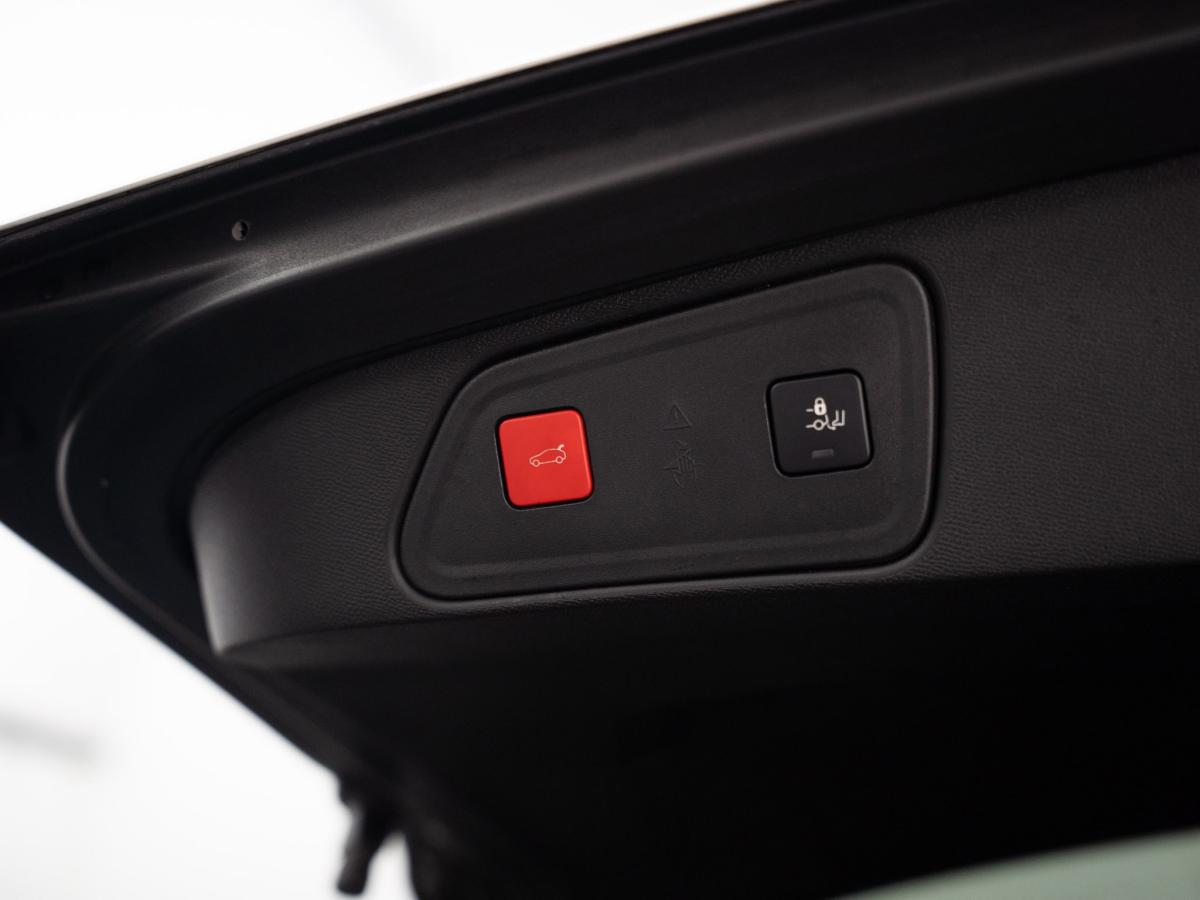 peugeot-3008-2021-hibrido-a-gasolina-1598cc