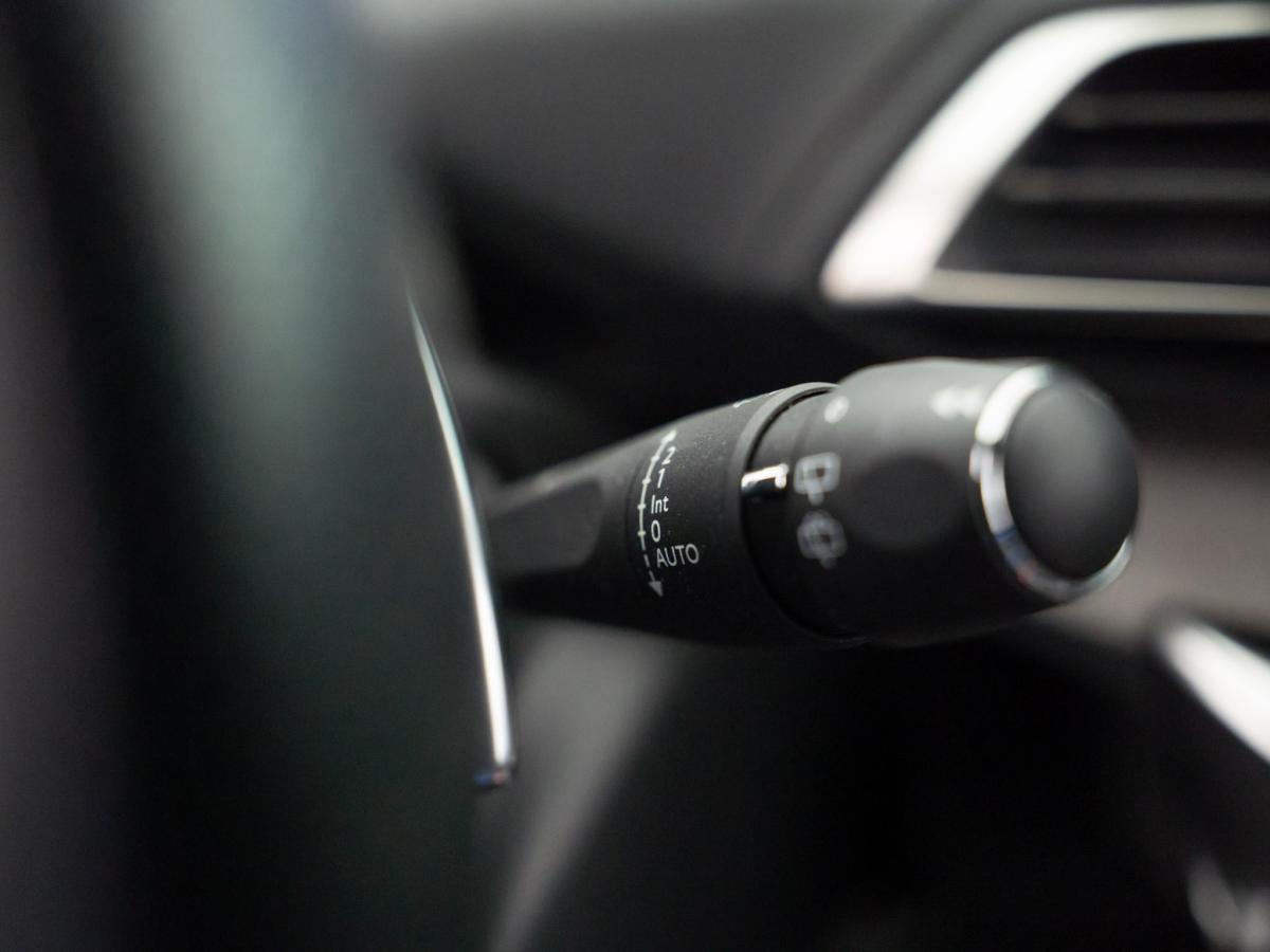 peugeot-3008-2021-hibrido-a-gasolina-1598cc