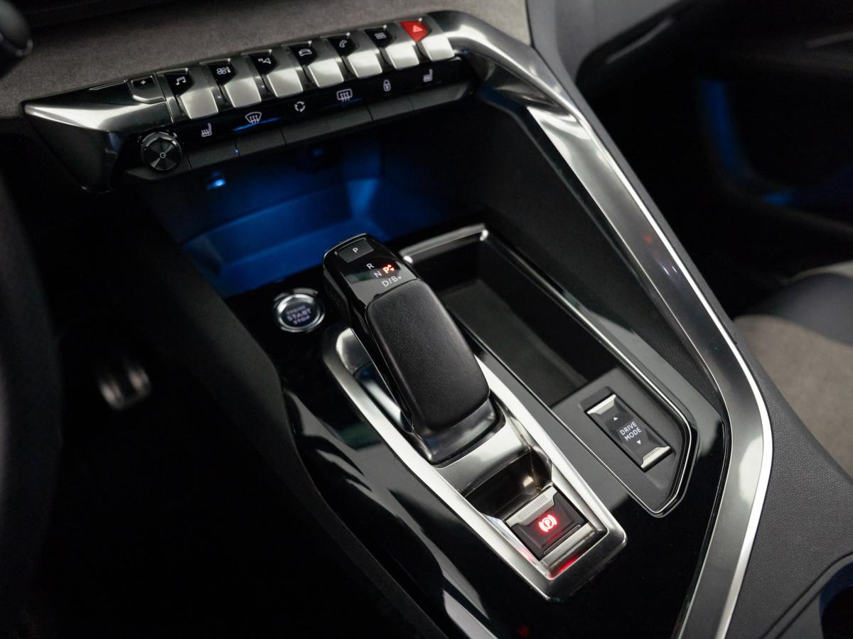 peugeot-3008-2021-hibrido-a-gasolina-1598cc