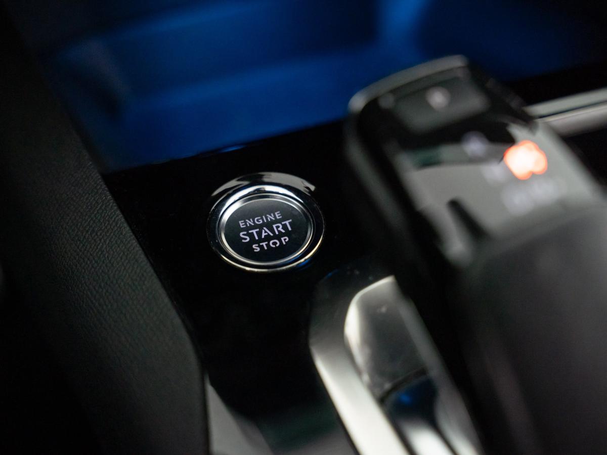 peugeot-3008-2021-hibrido-a-gasolina-1598cc