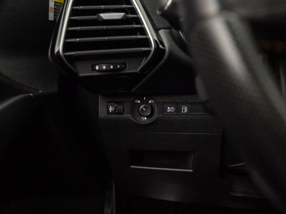 ds-ds-7-crossback-2024-hibrido-a-gasolina-1598cc