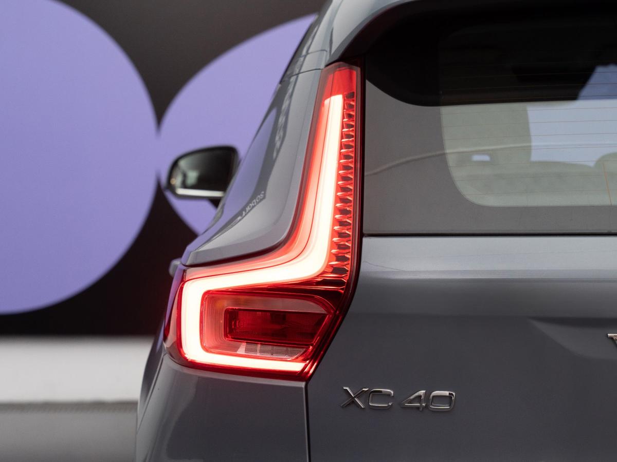 volvo-xc40-2021-hibrido-a-gasolina-1477cc