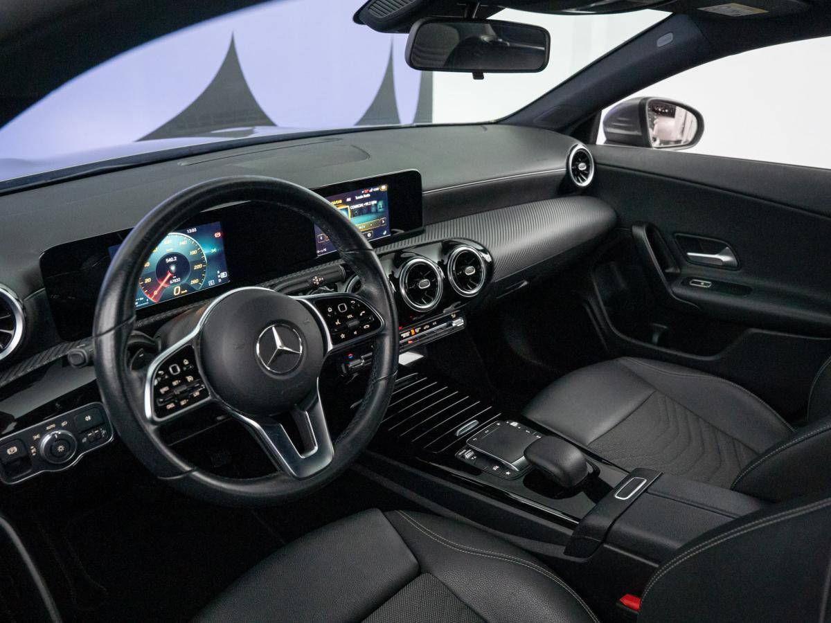mercedes-benz-cla-2023-diesel-1950cc