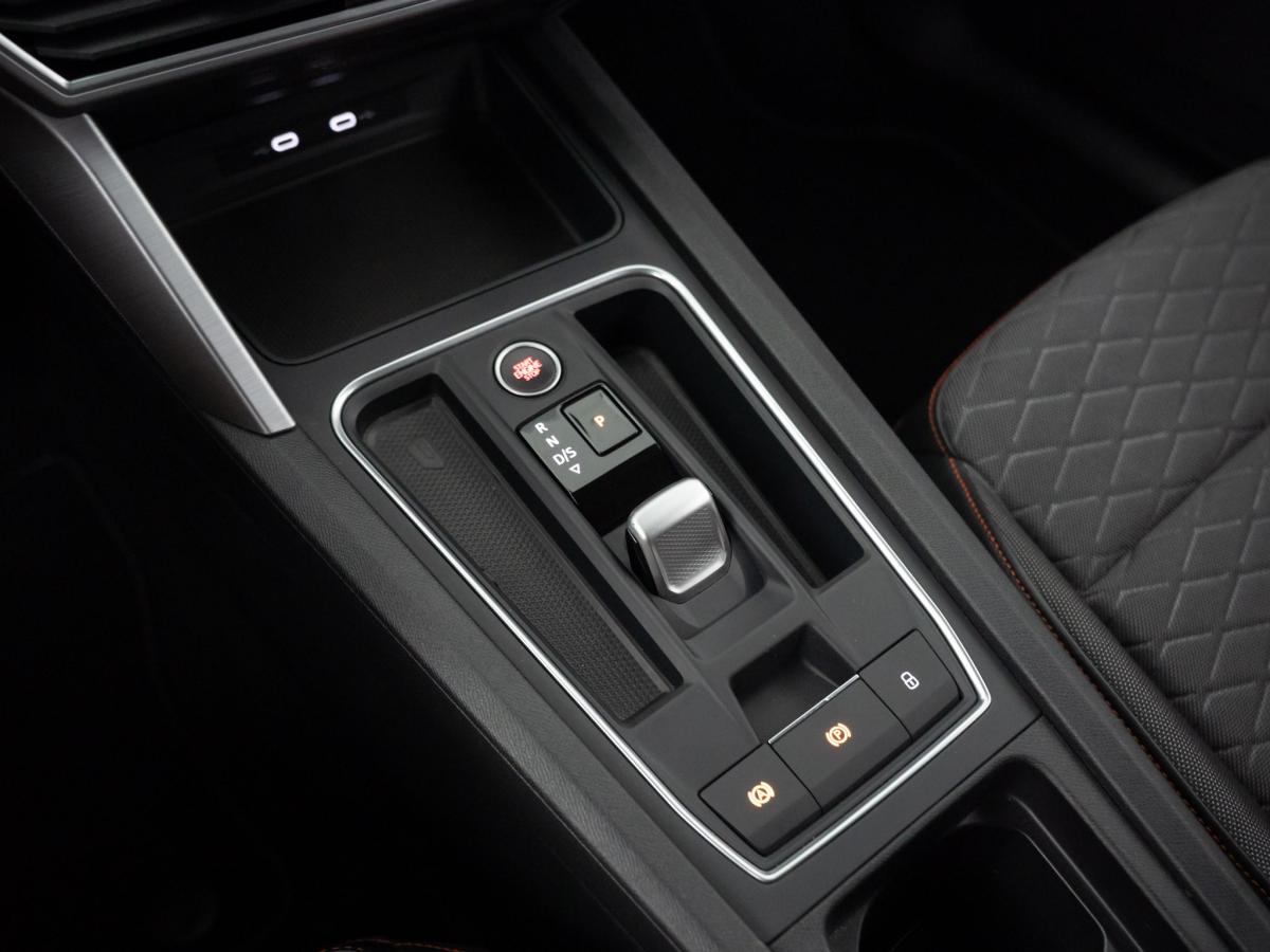 seat-leon-2021-hibrido-a-gasolina-1395cc