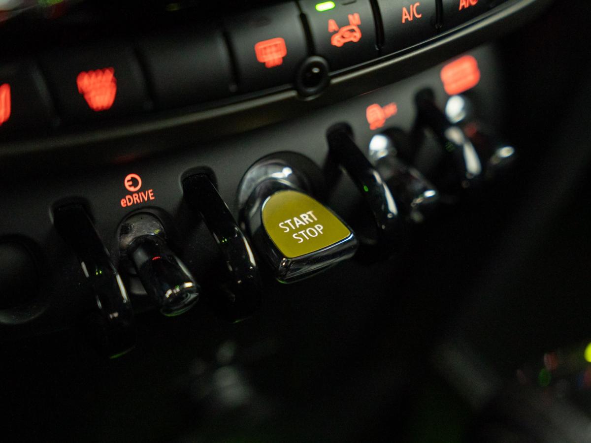 mini-countryman-2022-hibrido-a-gasolina-1499cc