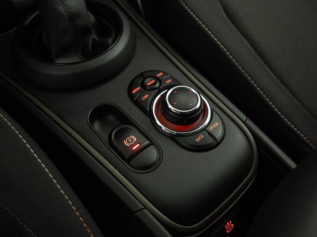 mini-countryman-2022-hibrido-a-gasolina-1499cc