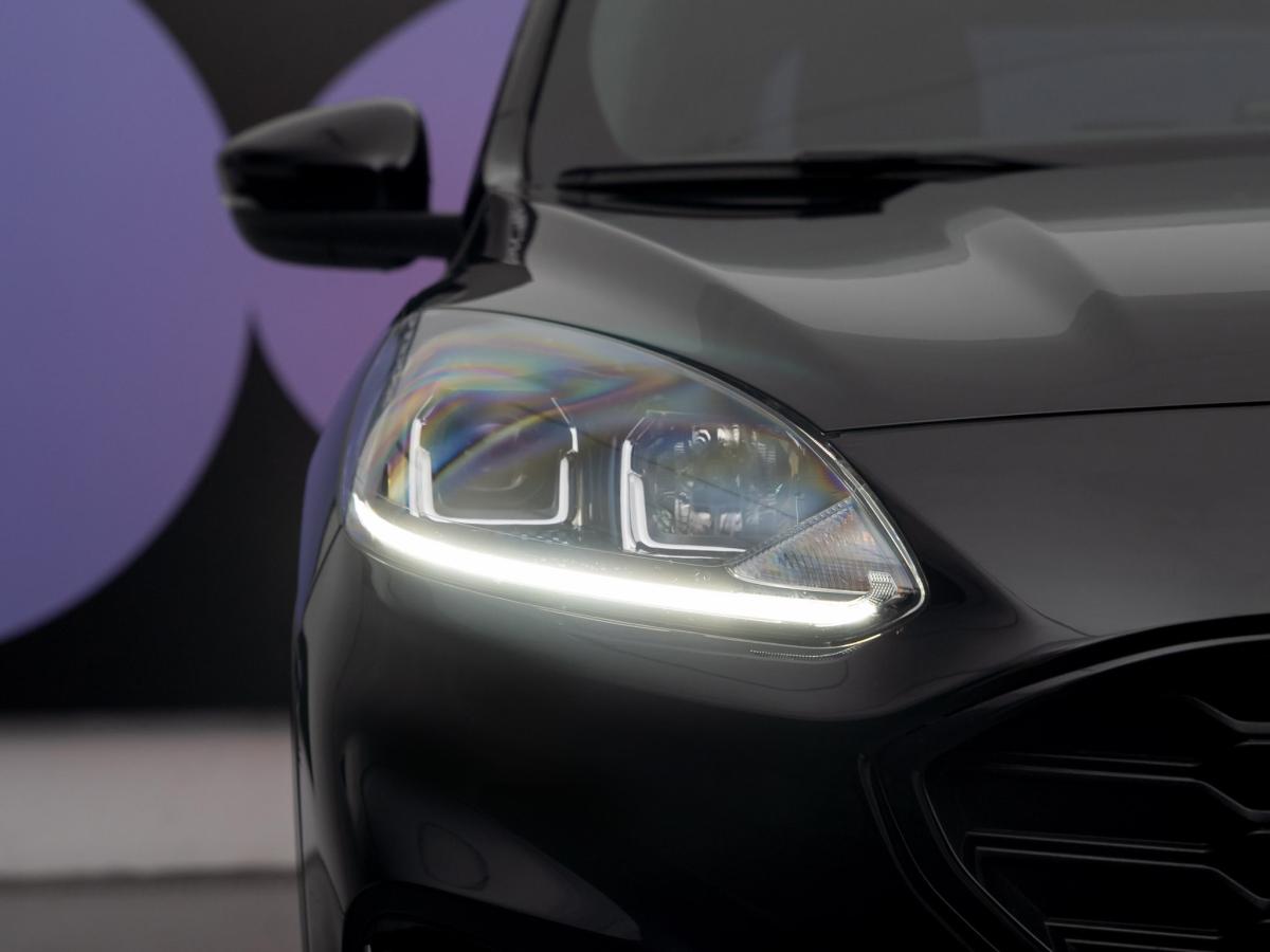 ford-kuga-2022-hibrido-a-gasolina-2488cc