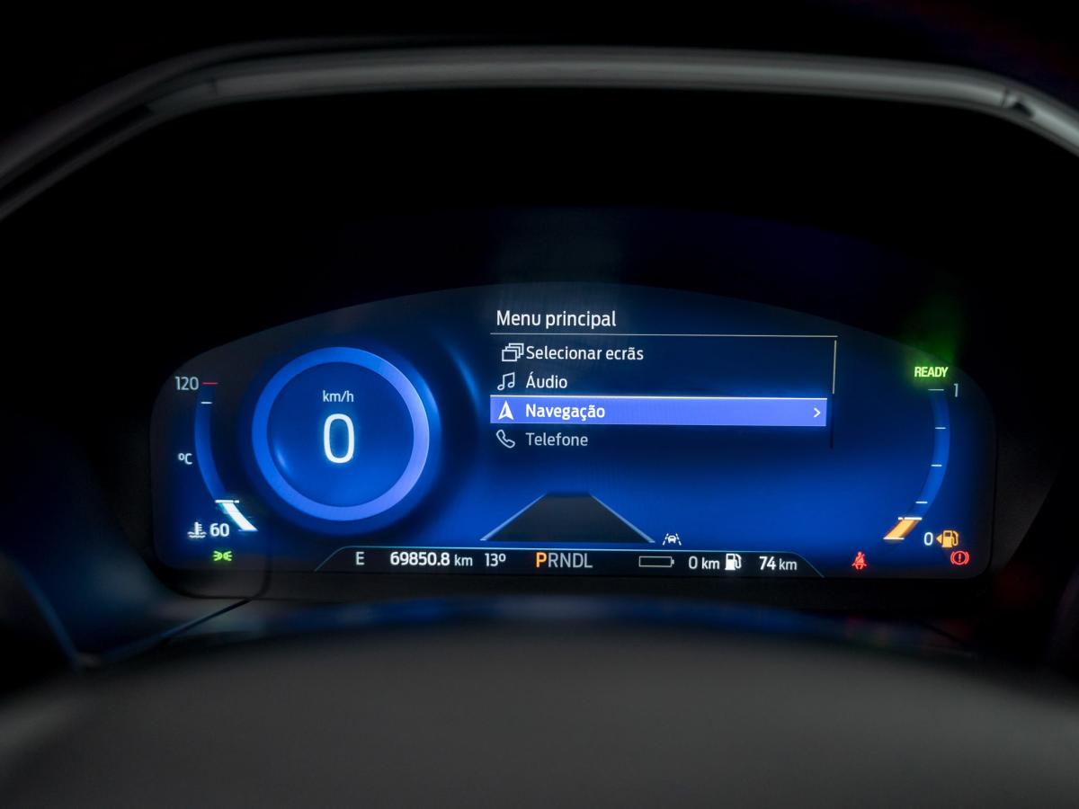 ford-kuga-2022-hibrido-a-gasolina-2488cc