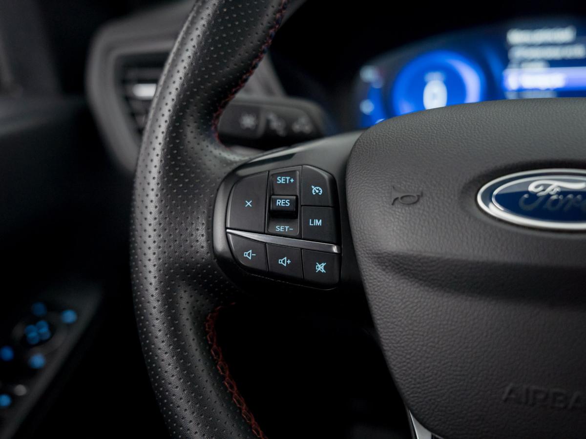 ford-kuga-2022-hibrido-a-gasolina-2488cc