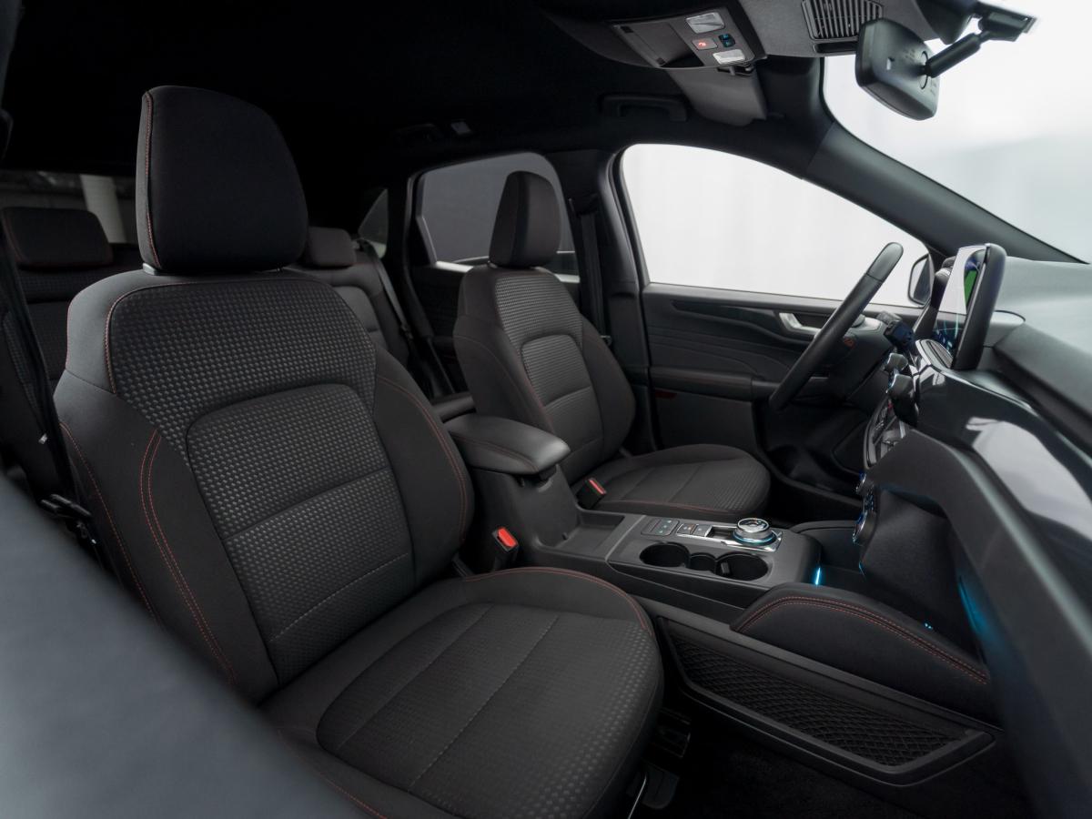 ford-kuga-2022-hibrido-a-gasolina-2488cc
