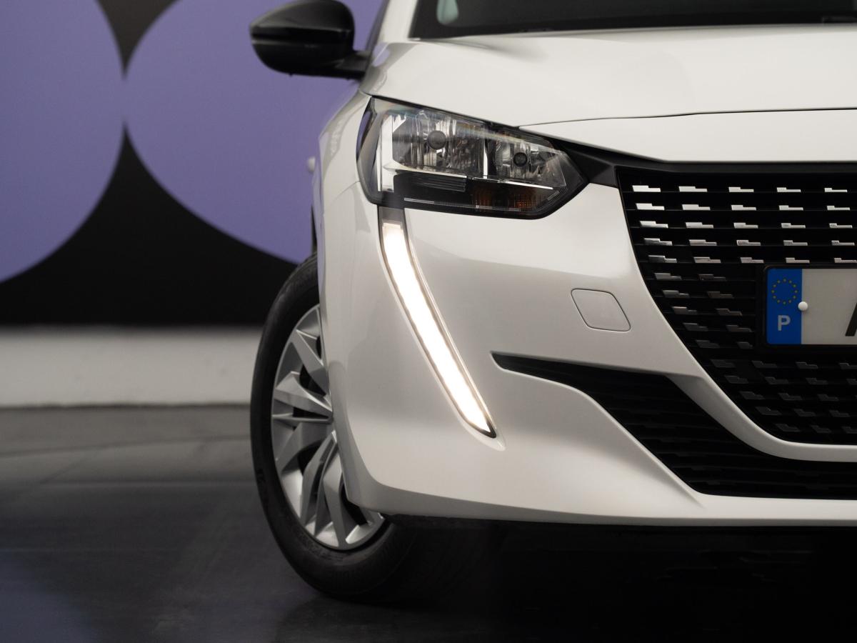 peugeot-208-2022-gasolina-1199cc