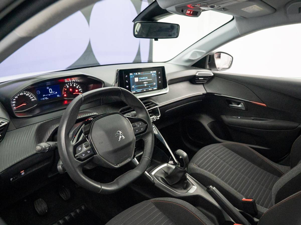 peugeot-208-2022-gasolina-1199cc