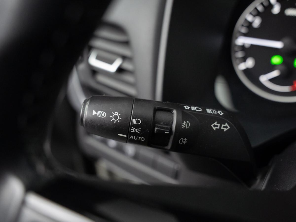nissan-qashqai-2023-gasolina-1332cc