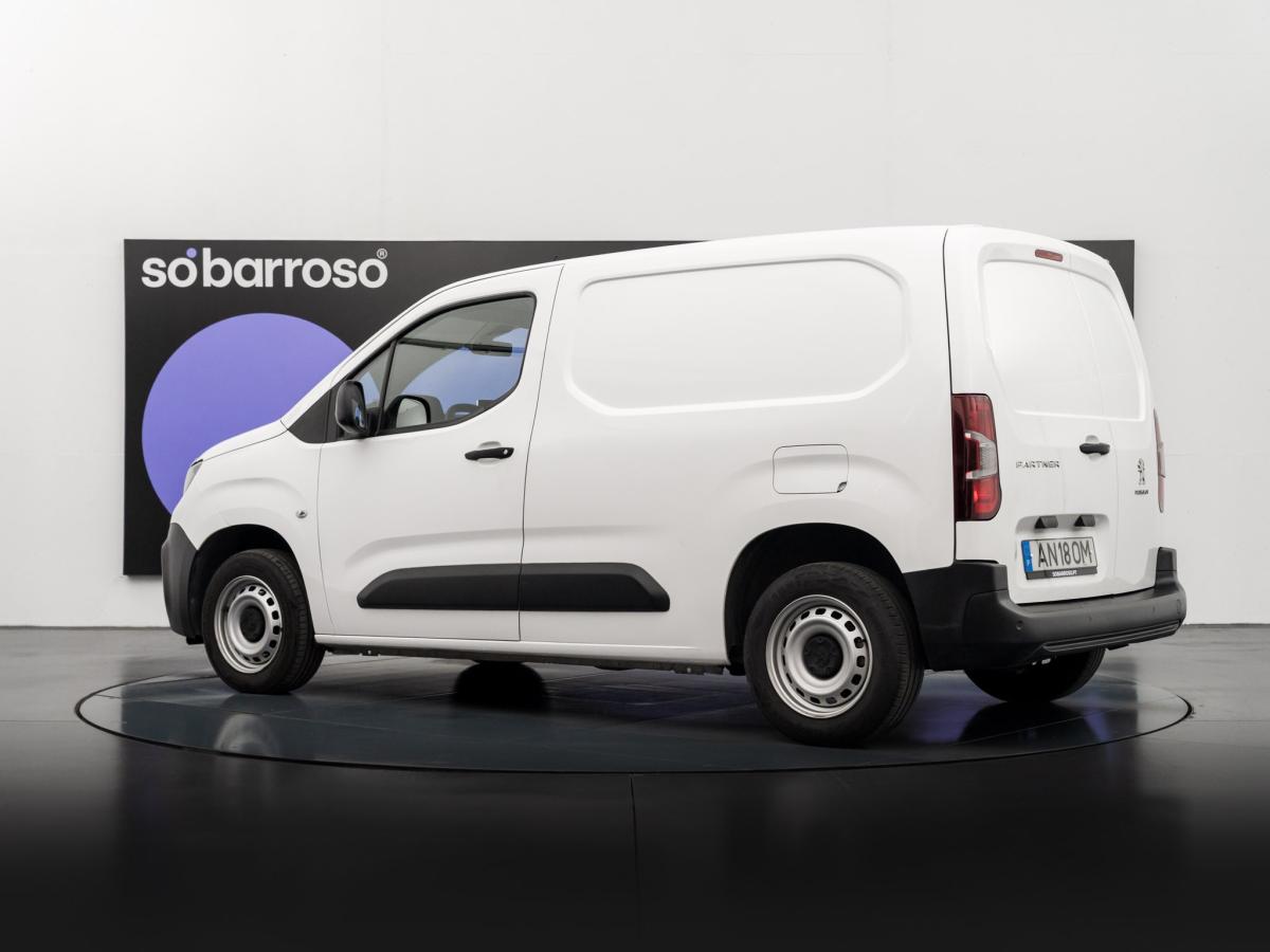 peugeot-partner-2022-diesel-1499cc