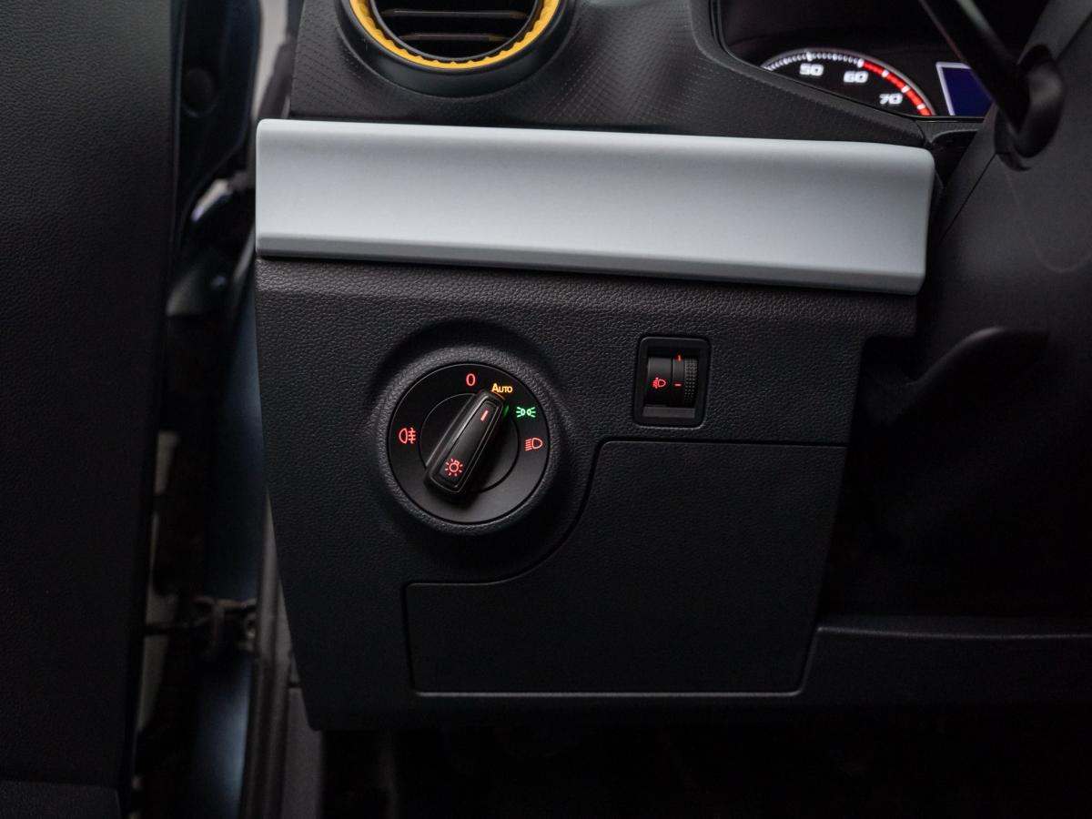 seat-arona-2022-gasolina-999cc