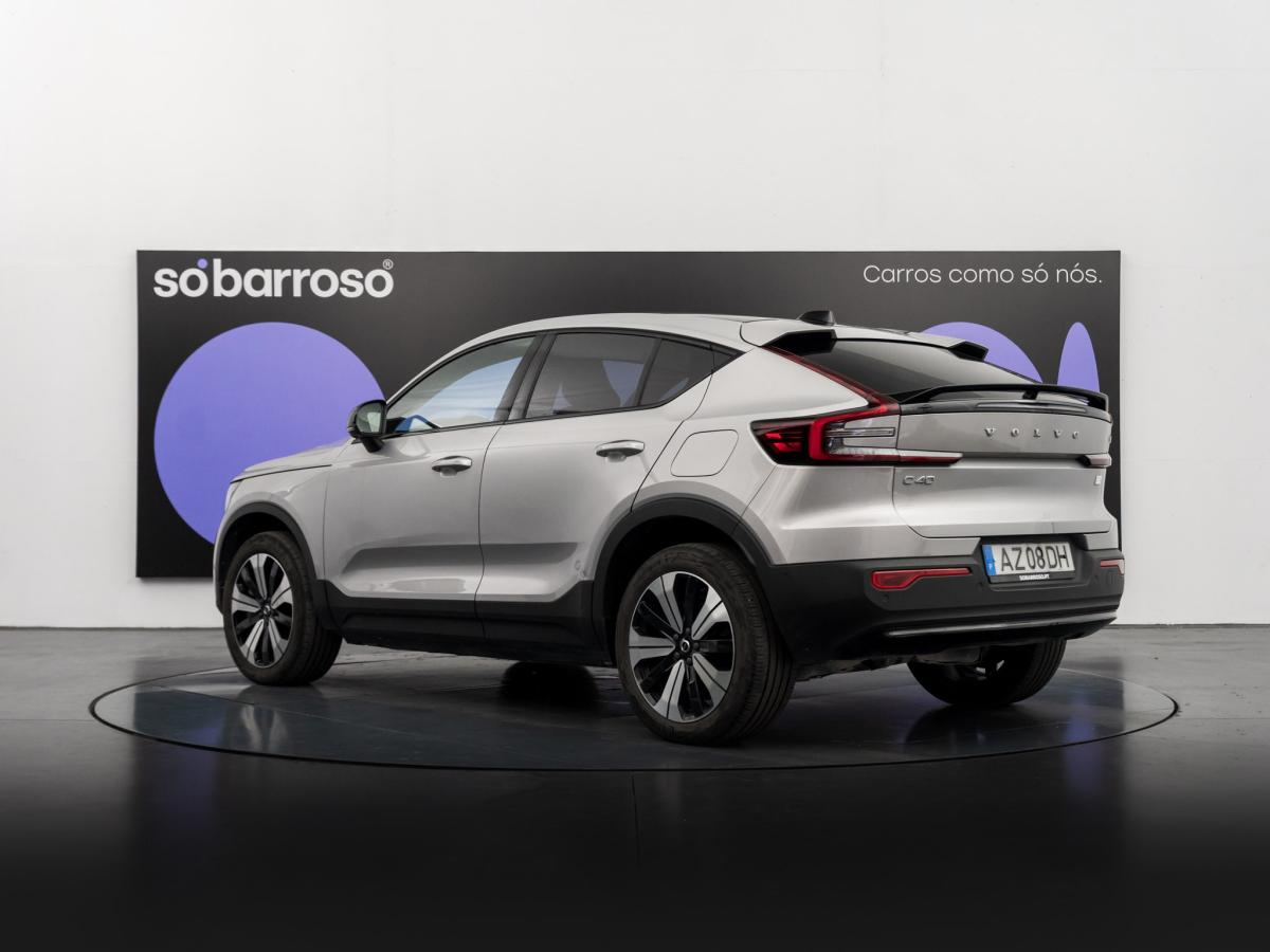 volvo-c40-2023-eletrico-500cc