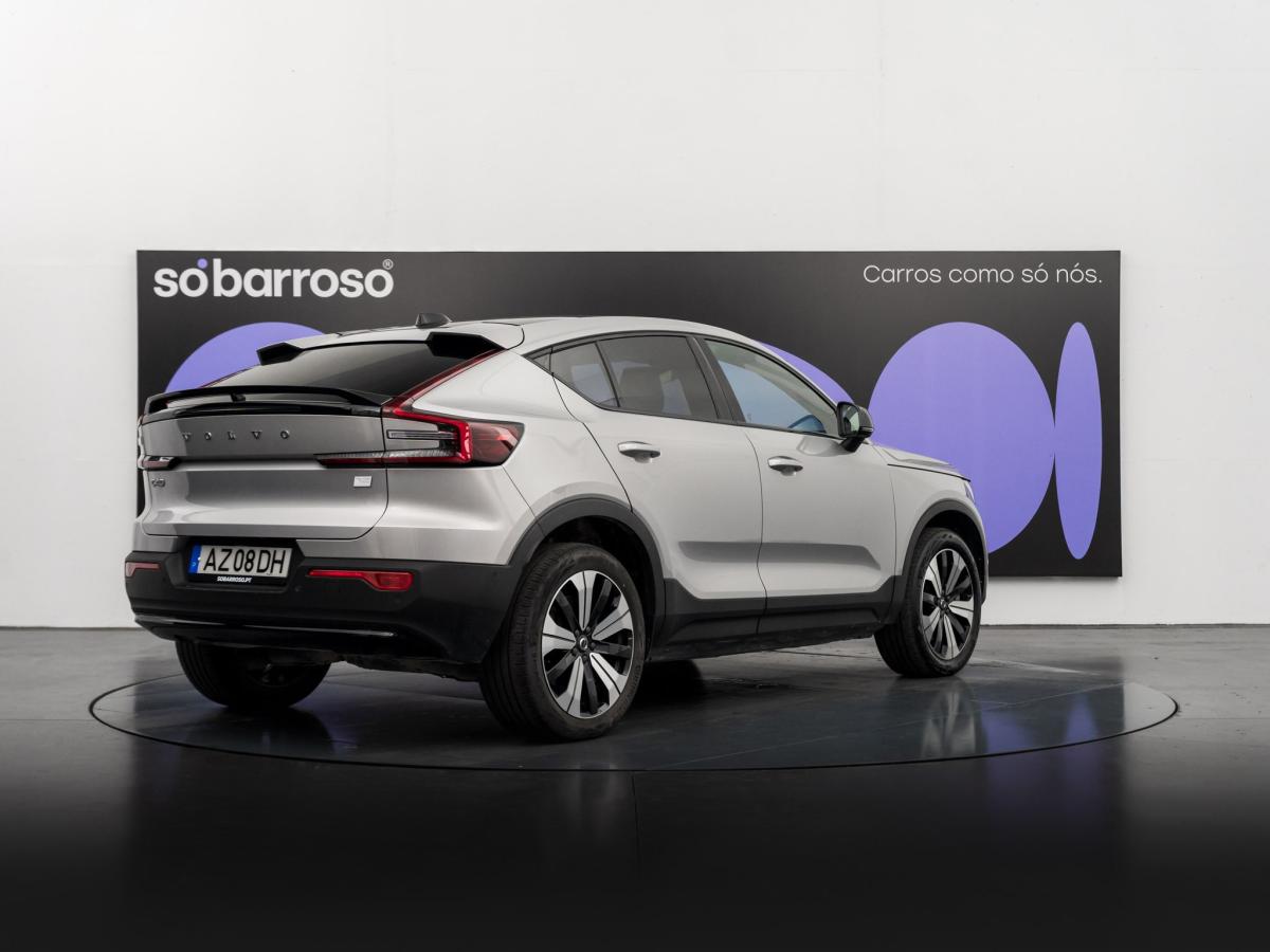volvo-c40-2023-eletrico-500cc