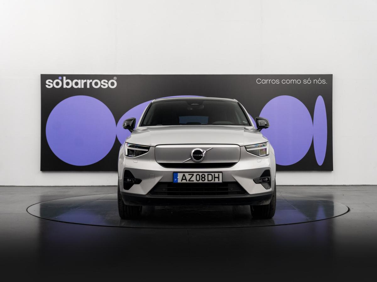 volvo-c40-2023-eletrico-500cc