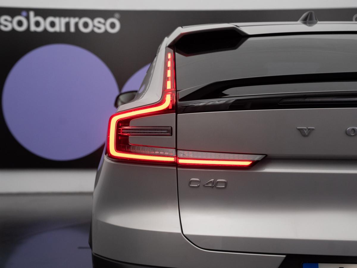 volvo-c40-2023-eletrico-500cc