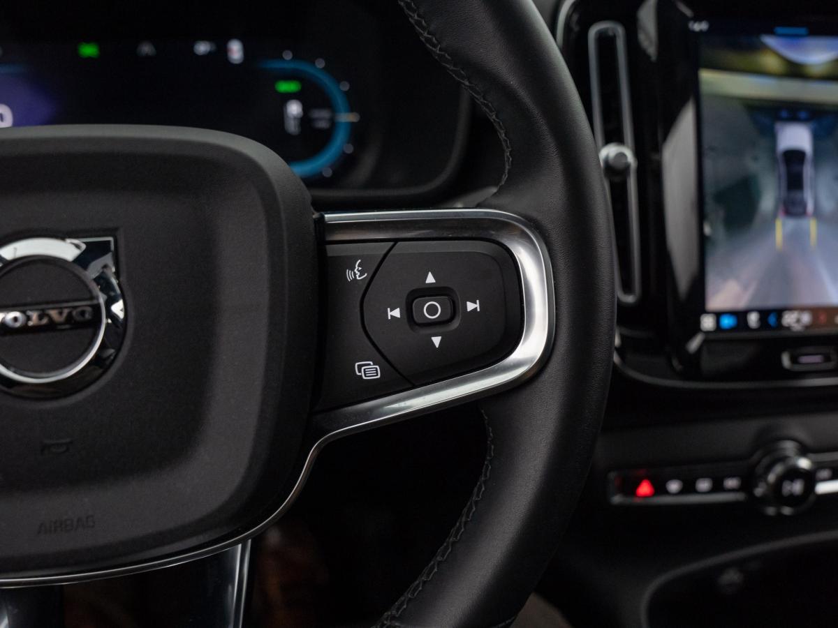 volvo-c40-2023-eletrico-500cc