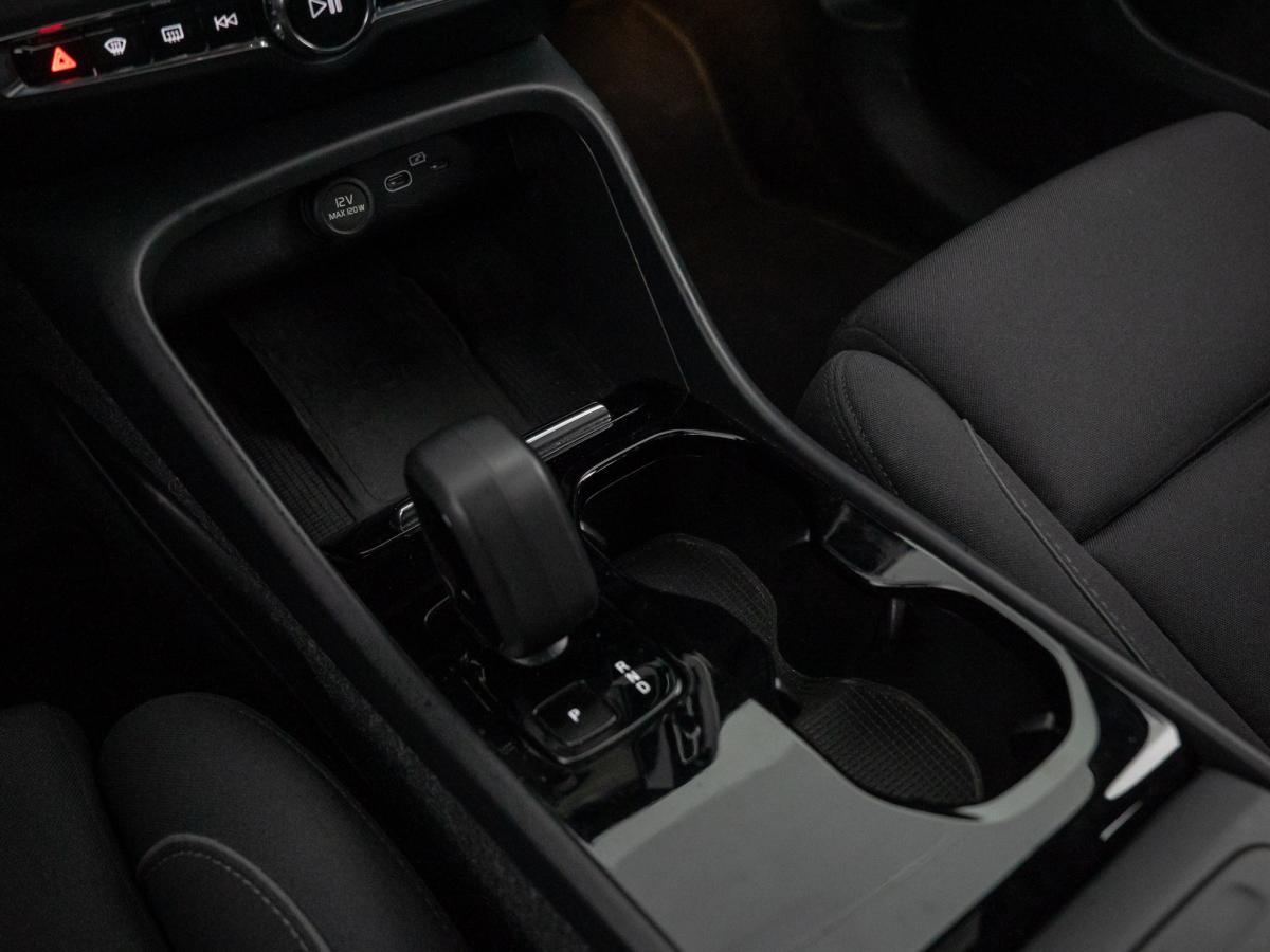 volvo-c40-2023-eletrico-500cc