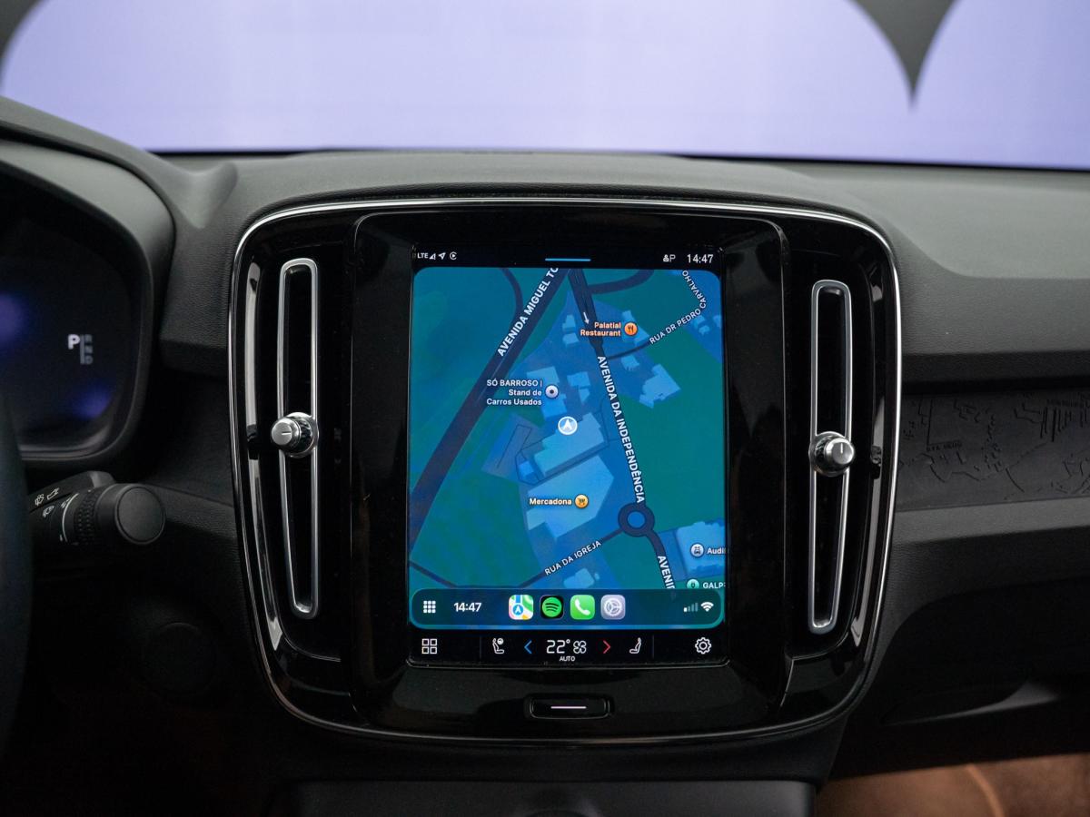 volvo-c40-2023-eletrico-500cc