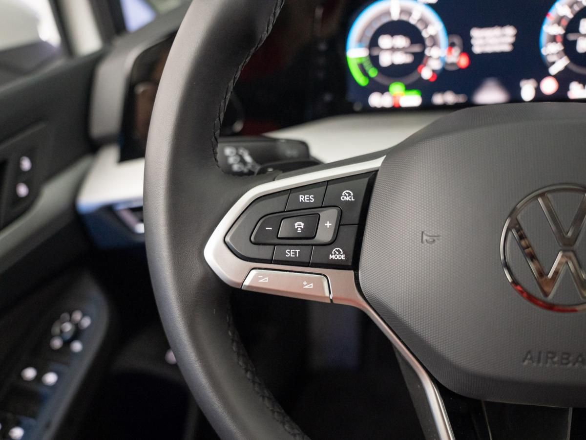 volkswagen-golf-2026-hibrido-a-gasolina-1498cc