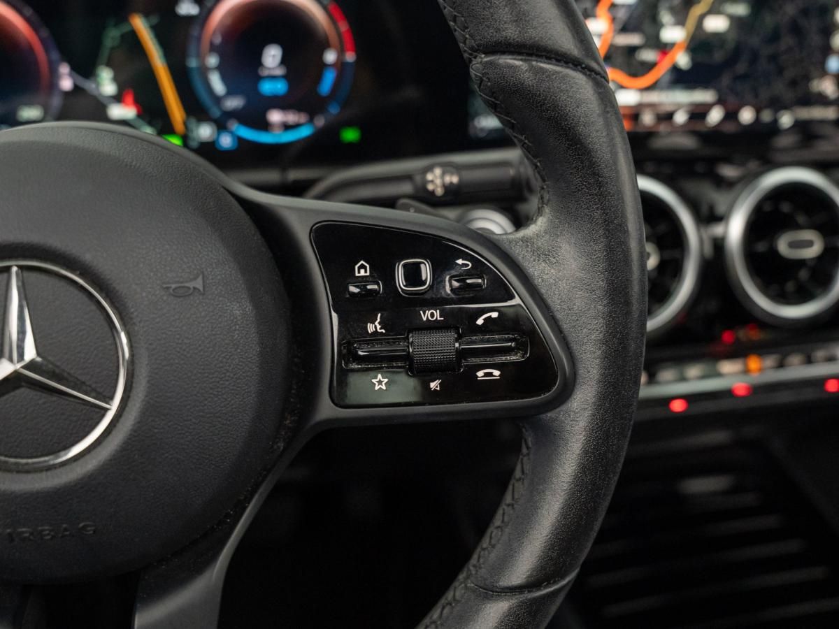 mercedes-benz-gla-2023-hibrido-a-gasolina-1332cc