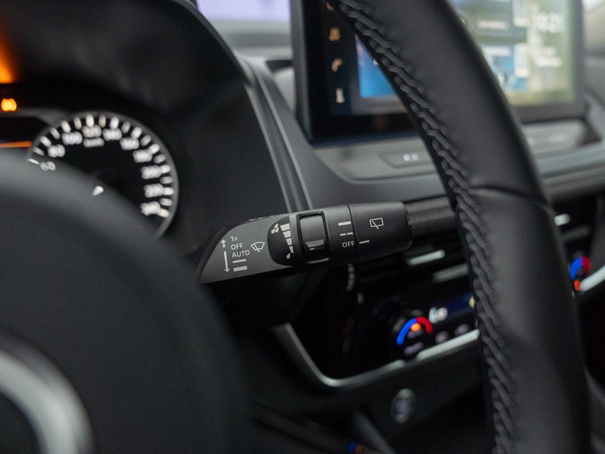 nissan-qashqai-2025-hibrido-a-gasolina-1332cc