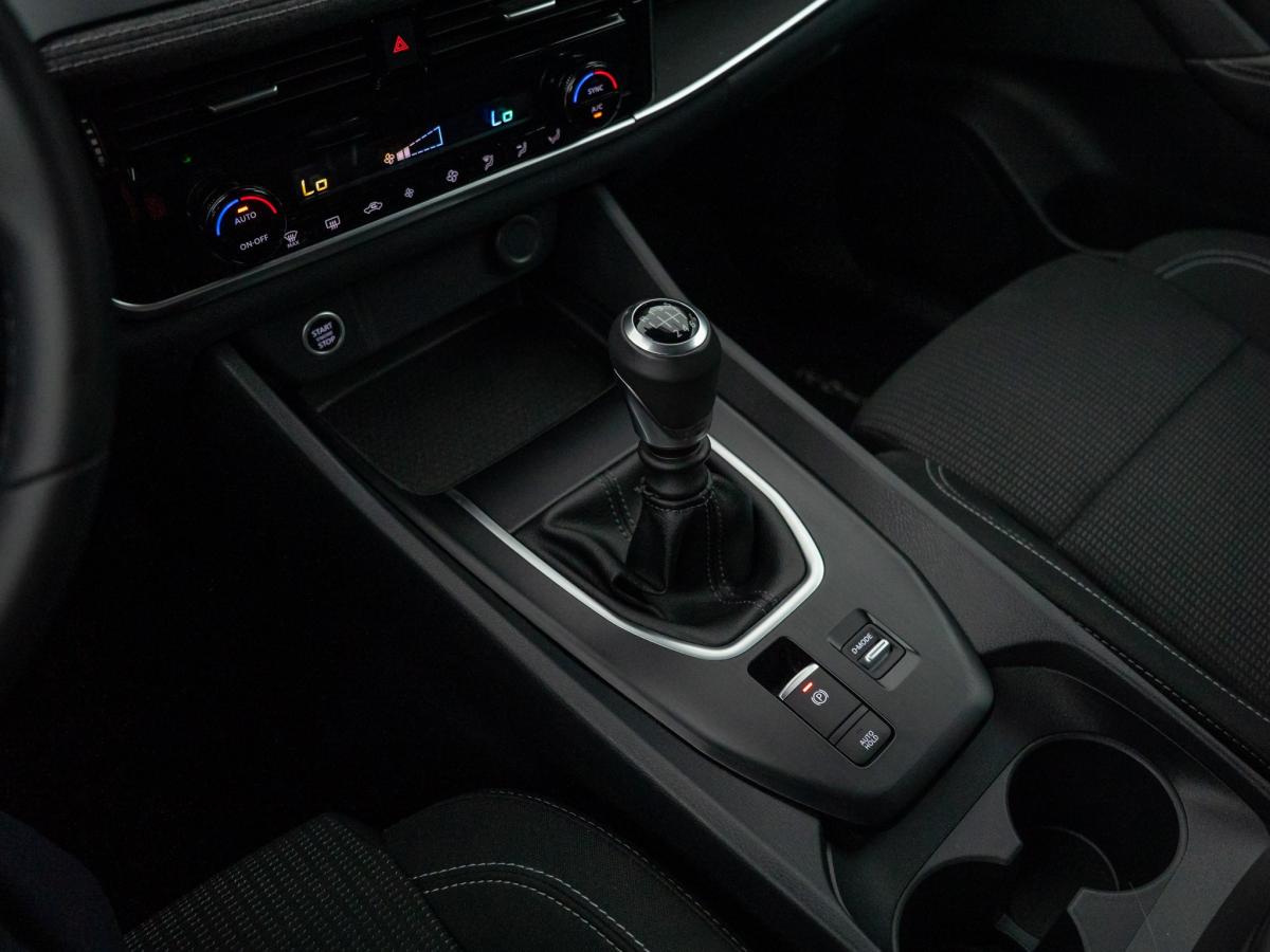nissan-qashqai-2025-hibrido-a-gasolina-1332cc