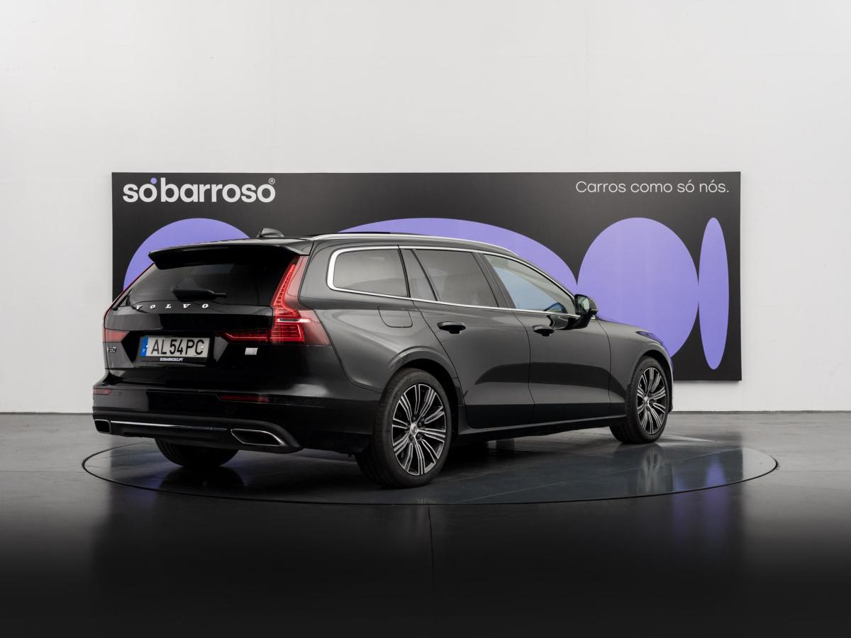 volvo-v60-2021-hibrido-a-gasolina-1969cc
